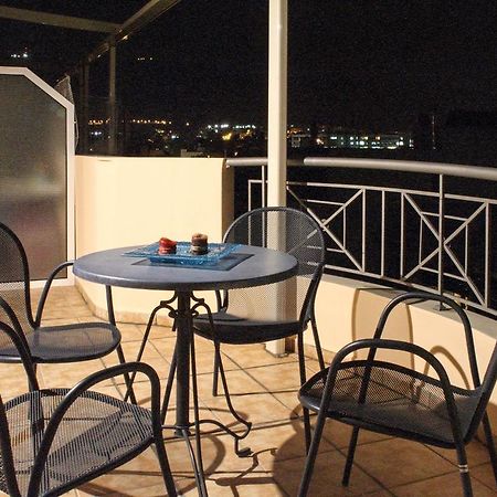 Ouranos Apartment Athene Buitenkant foto