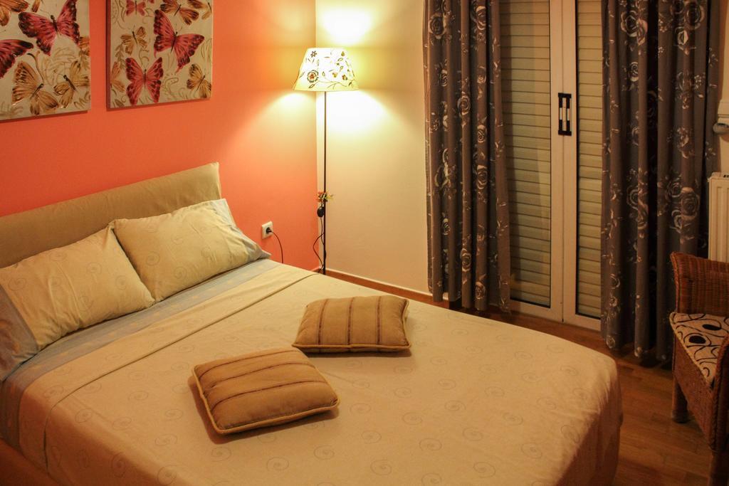 Ouranos Apartment Athene Buitenkant foto